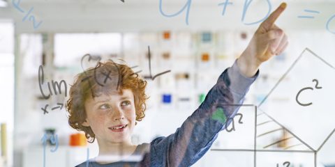 Mathematik praxisnah erleben! – Mathematikzentrum „MathZe“ im Rheinisch-Bergischen Kreis eröffnet
